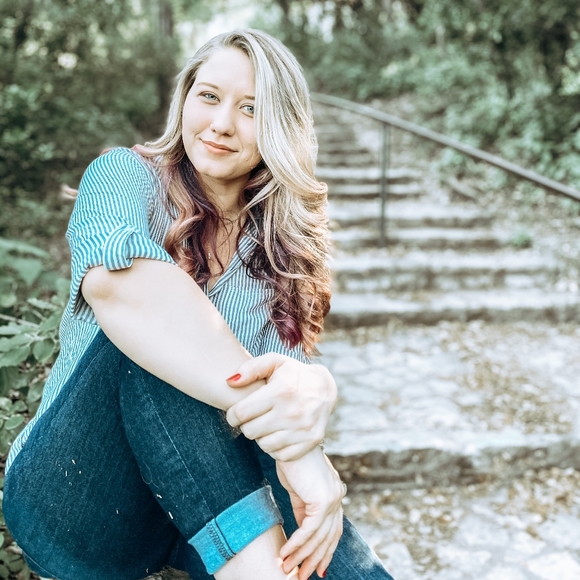 Meet your Posher, Dorothy - Picture 1 of 1